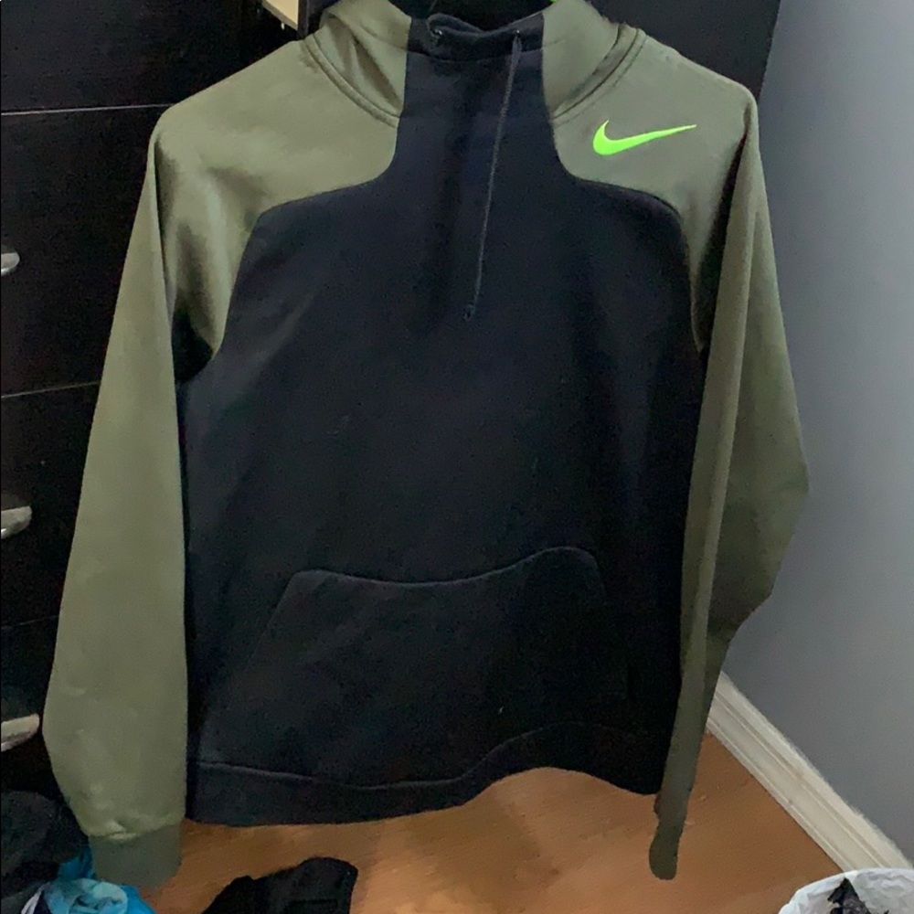Nike hoodie